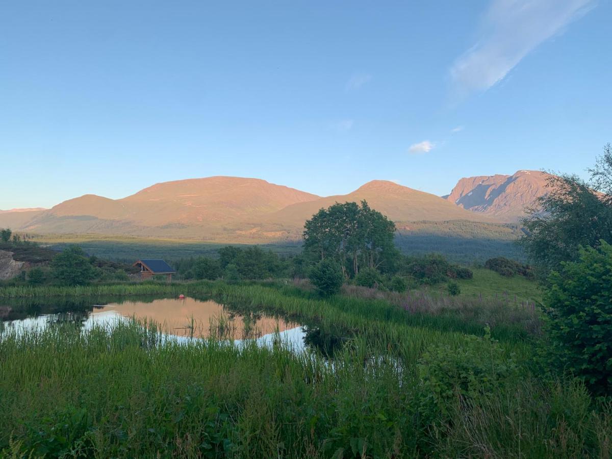 Wild Nurture Eco Luxury Offgrid Log Cabin Fort William Dış mekan fotoğraf