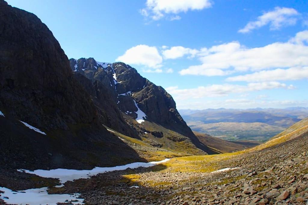Wild Nurture Eco Luxury Offgrid Log Cabin Fort William Dış mekan fotoğraf
